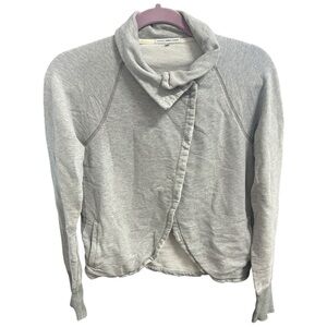 James Perse Women’s Gray Wrap‎ Front Snap Neck Sweater Jacket Sz 2